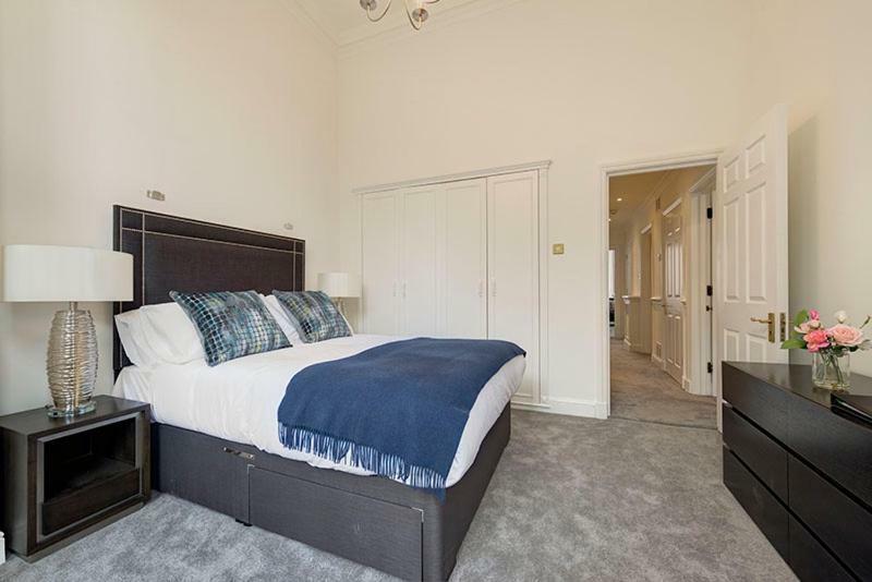 Somerset Court Kensington Apartments London Eksteriør billede